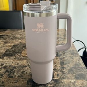 🚫NOT FOR SALE🚫Stanley 40oz Tumbler - Abalone, NWOT!